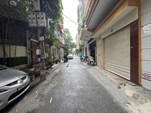 nhà 4 tầng - quan nhân - dân xây - phân lô - ô tô đỗ cửa.