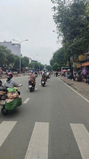 bán gấp nhà mặt phố tại lê trọng tấn p. tây thạnh, tân phú, 48 tỷ, 597m2 giá chỉ ~80 triệu/m2