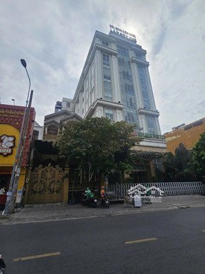 bán gấp nhà mt hầm 4 tầng đường tân sơn nhì p. tân thành, quận tân phú dt 8m x 32m vuông vức