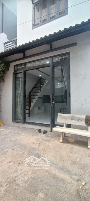 nhà ở ngay trước tết -34m2-sổ hồng riêng. 1 trệt 1 lầu -hẻm xe hơi.