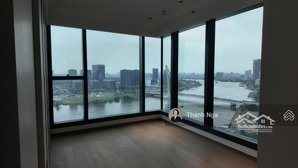 căn góc 2pn grand marina saigon, view sông và cầu bason, giá vô cùng hấp dẫn