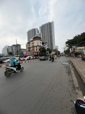 bán nhà vạn phúc hà đông 31m x 5t, lô góc,gần oto, gần vườn hoa hà đông giá 6 tỷ lhcc 