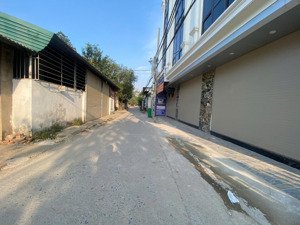 bán nhà phú bến thuỵ hương, đường vào 5m, vào ở ngay, dt 32m2, 4 tầng, 3pn. giá 3,08 t