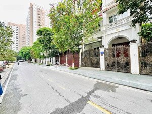 bán biệt thự nguyễn huy tưởng, 170m2, 4 tầng, mặt tiền 8m. ở siêu sướng!