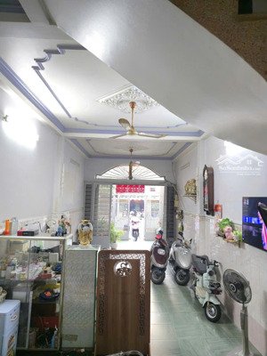 nhà mặt tiền đường chợ lớn quận 6 giảm 1 tỷ ngộp bank 9,8 tỷ cần bán gấp trong 3 ngày lh 