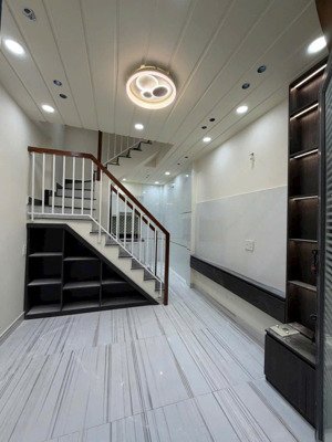 nhà nhỏ ngay coopmart quang trung, phường 11, gò vấp. giá chỉ 2,95 tỷ