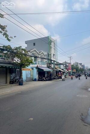 Dĩ An Dãy Nhà Trọ 2 Tầng Ô Tô Đỗ Cửa DT 60,5 M2 Giá 3,5 Tỷ TL