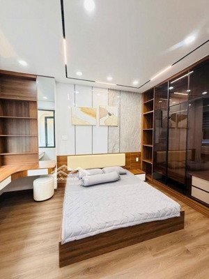 nhà hxh lý thường kiệt tân bình, 3 tầng, dt 61m, nội thất hoàn thiện