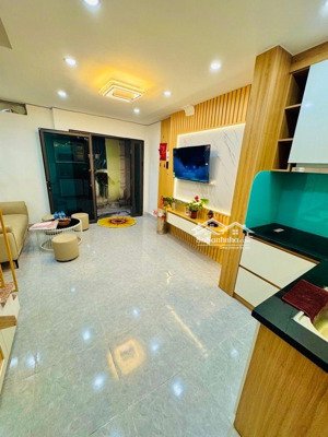 nhà riêng ngõ thông - full nội thất đẹp - nhà xinh lung linh về đón tết ngay - trước nhà thoáng