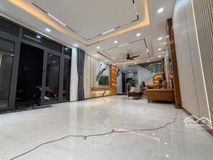 nhà góc 2 mặt tiền kinh doanh mới hoàn thiện bình tân đường 12. p. bình hưng hòa