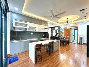 bán nhà 666 đường 3/2, quận 10, hẻm 10m thông, 90m2, 7 tầng thang máy, 1 hầm để oto, nhỉnh 29tỷ