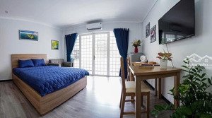 cho thuê căn hộ studio ban công, tách bếp q1 gần cầu ba son, cầu thị nghè, nhà thờ đức bà