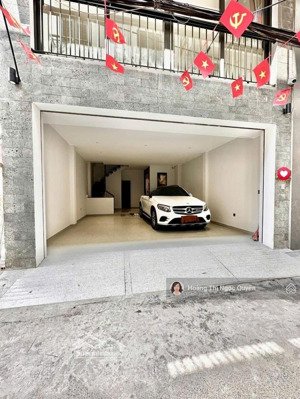 tòa building 8 tầng xã đàn, đống đa, ô tô 7 chỗ, dt 85m2, mt 8.5m, 3 mặt thoáng, giá chỉ 24 tỷ