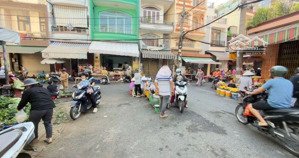 mặt tiền chợ hiệp tân (sáng mở cửa là có tiền vào, tối đóng cửa đếm tiền bỏ két) 5 tầng. dt: 4 x 24