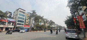 bán tòa chdv nhổn 10 phòng khép kín, thang máy, ô tô đỗ cửa. nhỉnh 8 tỷ.
