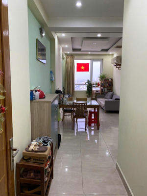 cực hiếm! chủ gửi bán căn hộ cbd q2, tầng trung, view mát yên tĩnh, 2pn, 2wc, full nt, giá 3.4 tỷ