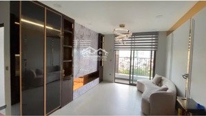 căn 89m2 toà đã có sổ đỏ k1, full nội thất giá bán gấp trong tuần.