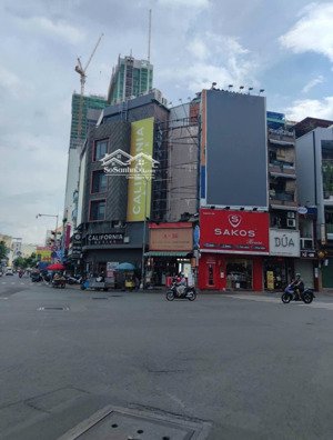 siêu phẩm - siêu vị trí mặt tiền cống quỳnh, quận 1, dt 4.5x20m, 5 tầng, hđt 120tr/ tháng giá 43 tỷ