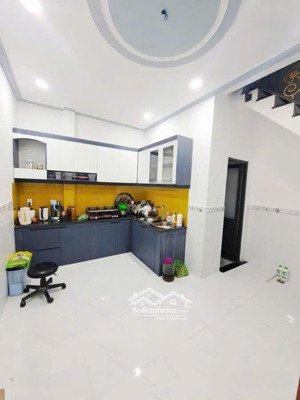 bán nhà hẻm xe tải, đường số 3, bình tân, giáp tân phú 4,8x13m, 3pn, sổ hồng hoàn công, giá 5,7 tỷ