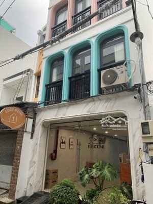 bán khách sạn 12 phòng dòng tiền hơn 100tr/tháng