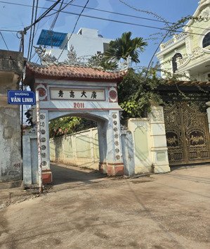 nhà riêng 48m2 ,4 tầng với 5 phòng ngủ,3 wc,ô tô đỗ cửa