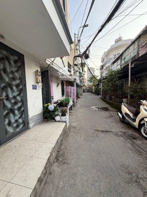 siêu hiếm! bán nhà 2 tầng huỳnh tấn phát, tân thuận quận 7