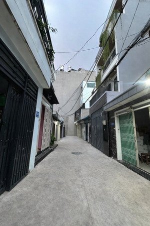 bán đất tặng nhà c4, 100m2 (4x25), 3pn, hẻm 3m, sát mặt tiền cống lở, tân bình chỉ 6.x