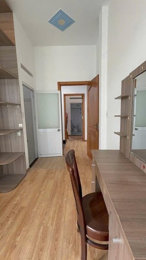 bán nhà tân quý, cách 10m ra mặt tiền sầm uất, 50m2, 2 tầng mới ở ngay, chỉ 4tỷ85 tl