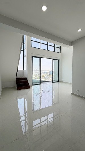 duplex 134m2, 9 tỷ . liền kề quận 5. căn góc view mặt tiền thoáng. mới 100% từ chủ đầu tư.