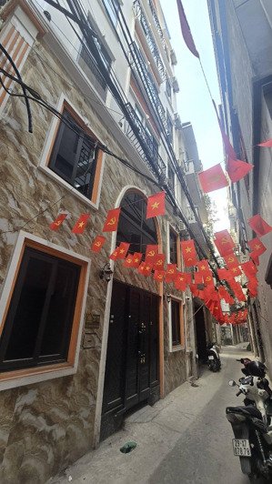 bán nhà hồ tùng mậu nam từ liêm dt 65m x 8t x mt 8m giá 26,95 tỷ có thương lượng