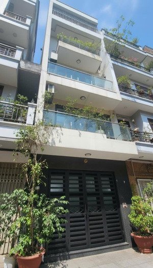 nhỉnh 19 tỷ lk kđt văn quán 70m 5 tầng gara ô tô vỉa hè ô tô tránh