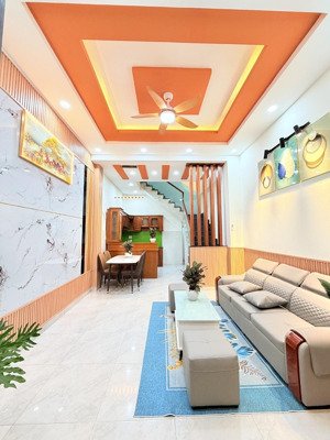 bán nhà mới đẹp cách 1 căn ra mặt tiền, hxh vào nhà gần aeon tân phú, 4 tầng btct số vuông đẹp 5t68