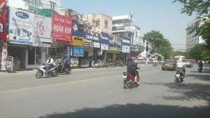 - bán nhà 6 tầng thang máy mặt đường lạch tray, dt 98m2, giá 29 tỷ