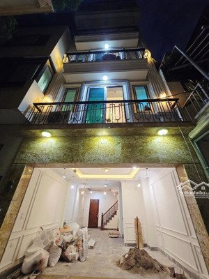 nhà mới p/lô trung tâm cầu giấy - ô tô kinh doanh - tiện ích đủ đầy