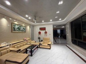 cho thuê biệt thự: hầm, trệt, 2 lầu, thang máy. khu thủ thiêm villa, ở, thạnh mỹ lợi, tp thủ đức cũ