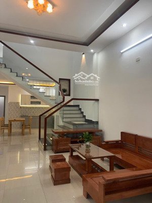 chủ cần bán nhà 2 tầng kiên cố đường 10m5 cao hồng lãnh - hoà quý - ngũ hành sơn - đà nẵng