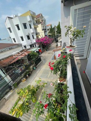 nhà 3 lầu hẻm xe hơi đường số 6 hiệp bình chánh ngay chợ bình triệu thủ đức, 65m2 6,x tỷ