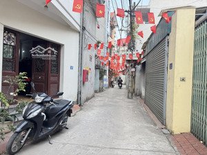 chính chủ cần bán gấp mảnh đất thổ cư tại diện tích nhỏ tại phố kim quan, việt hưng, long biên