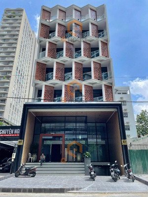 cho thuê toà nhà văn phòng 10x20m 6 lầu thạnh mỹ lợi quận 2 lh 