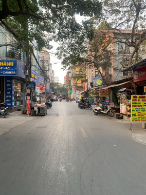 f0 cần bán gấp 62m đất vàng đang kinh doanh cafe, oto đỗ cửa phố nguyễn văn lộc,hđ- lhcc:0927113868