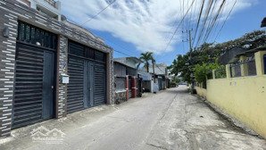 bán đất tặng nhà cấp 4 cạnh đường phước long dt 87.7m2, tiện ích xung đầy đủ, giá 4,5 tỷ có tl