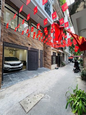 *bán gấp trước tết* nhà mới 6 tầng thang máy phố tứ liên, ngõ ô tô vào nhà, cách phố 20m. mt 4.6m