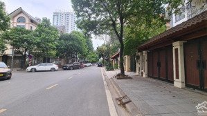 bán biệt thự kđt mới dịch vọng, cầu giấy - 307m, mặt tiền 15m, 4 mặt thoáng, có hầm - 90.tỷ