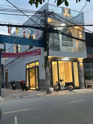 bán nhà mới góc 2 mặt tiền kinh doanh siêu đẹp đường số 12, phường bình hưng hòa, quận bình tân