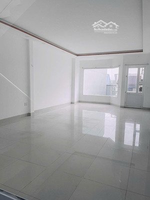 bán nhà 4 tầng x 100m2 đường man thiện , hải châu gần nguyễn hữu thọ và sân bay đà nẵng