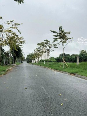 1 lô duy nhất tại kdc phú xuân - vạn phát hưng giá tốt nhất 42tr/m2, 6x22m lộ giới 14m. 