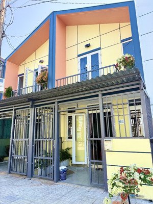 2 căn nhà full nội thất - sổ riêng hoàn công - giá bán chính chủ