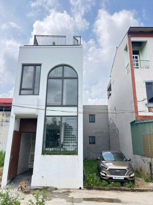 bán nhà tổ 10 quang minh mê linh cũ | 57,2m² full thổ cư, ô tô đỗ cửa