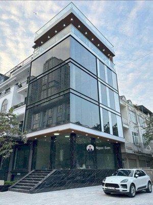 cho thuê tòa nhà văn phòng khu a geleximco lê trọng tấn gần vinsmart giá 75tr/ 1 tháng.