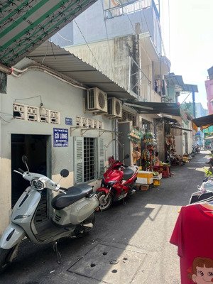 mình chính chủ cần bán gấp nhà 600/8 quang trung phường 11 gò vấp